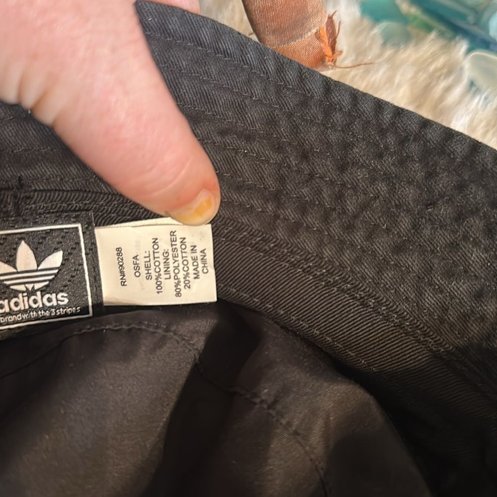 Adidas bucket hat OSFA (3300) - Picture 5 of 5